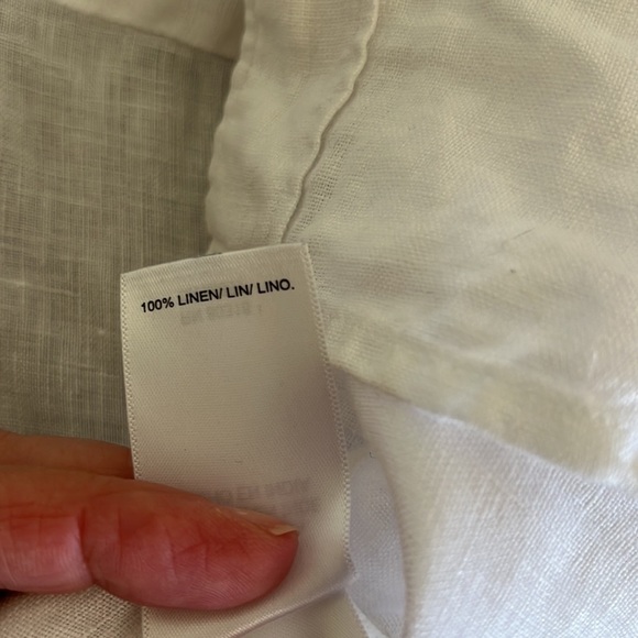 Lucky Brand button down linen shirt with slight cuffed sleeve. Size L - Picture 5 of 6